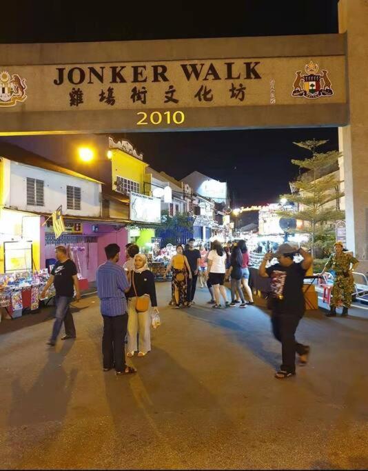 2 Bedroom Apartment Next To Historical Spots Malacca Exterior foto